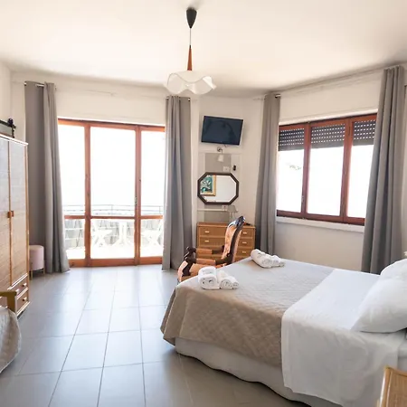 Hotel Sarina & Club 3*